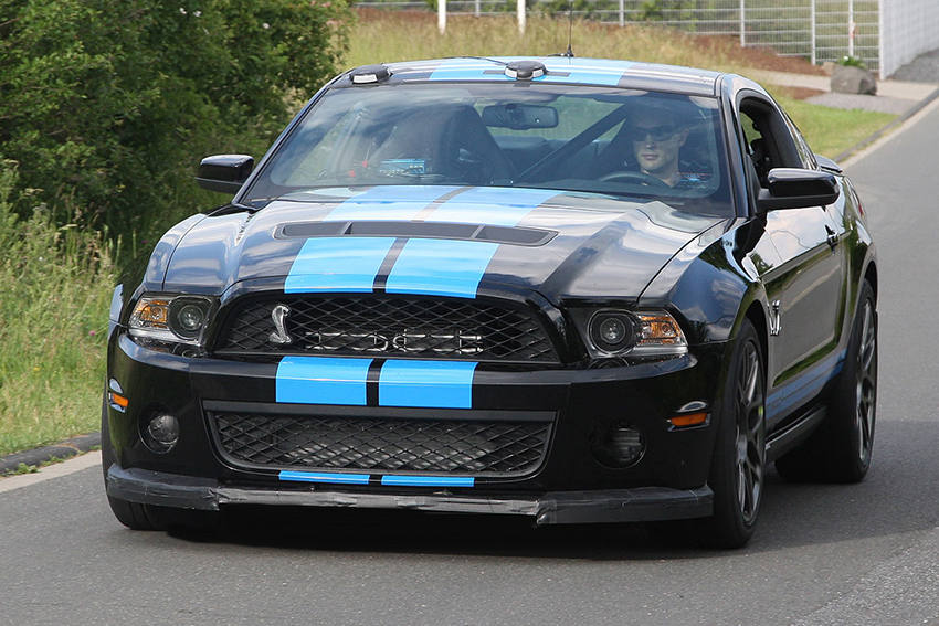 001 Ford Mustang Shelby Gt500 2011