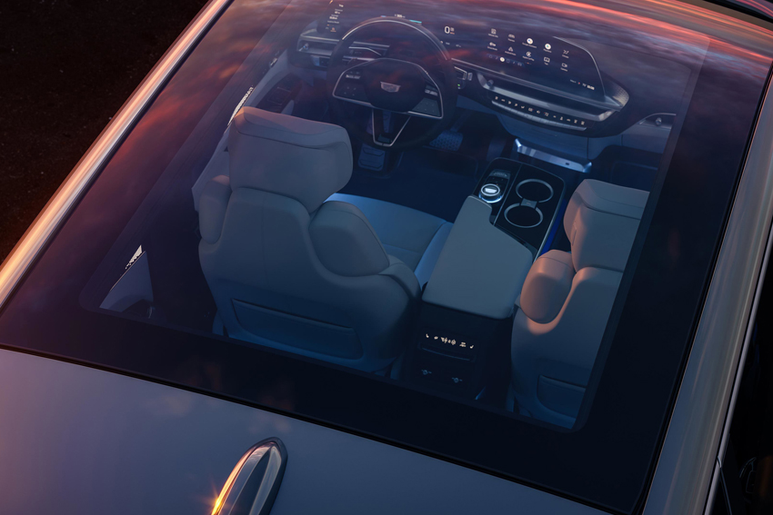 GM Cadillac Media - Cadillac LYRIQ 2023 - Toit panoramique