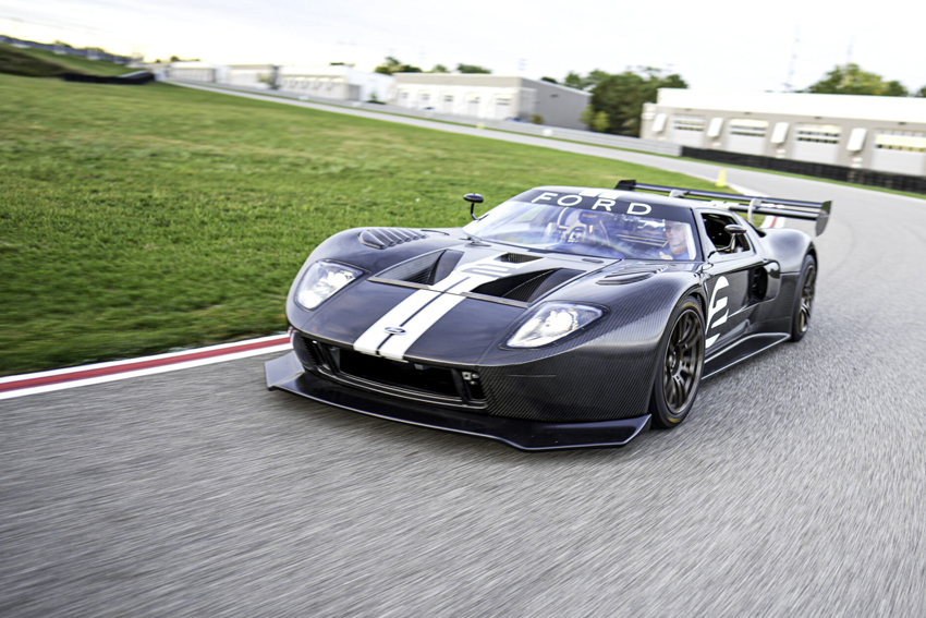 GT1 - Ford GT 2005