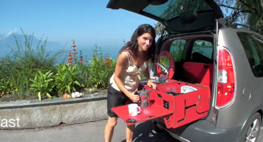 Transformer le coffre de votre voiture en camping-car